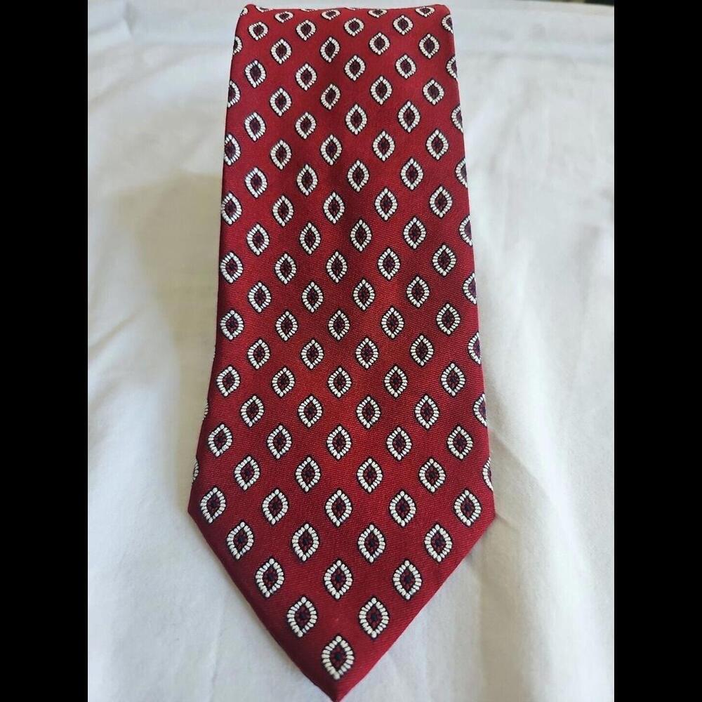 JOS. A. BANK Tie Exec Men's Maroon 100%‎ Silk Luxury Neck Tie  58in X 3.5in